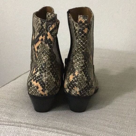 Circus by Sam Edelman Garth Boots - Picture 8 of 8